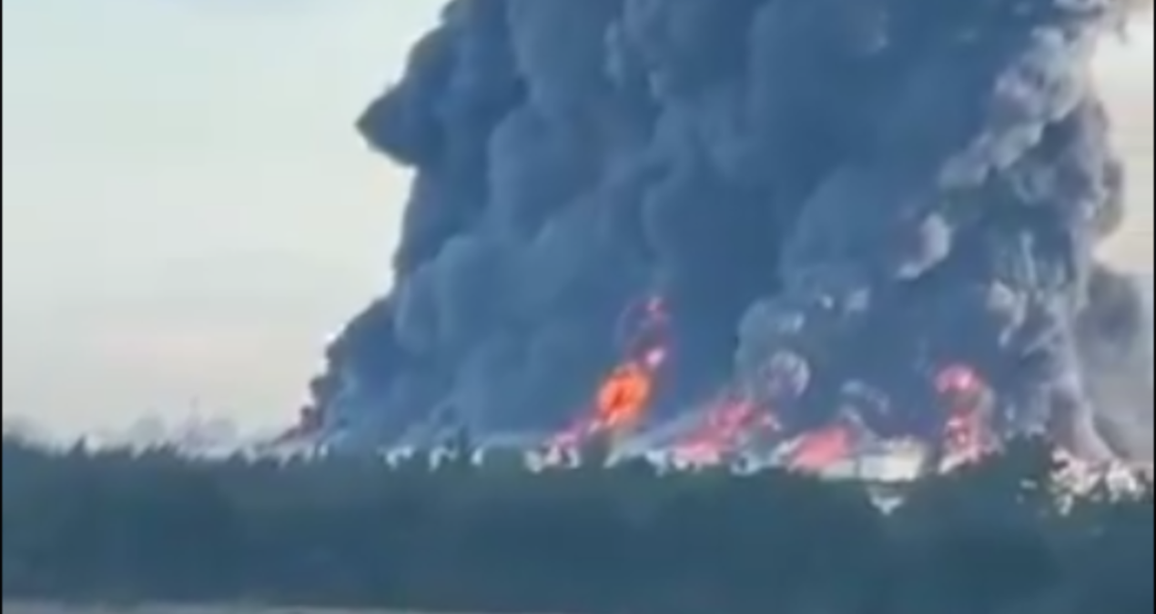 Ukrayna’nın ‘uzun menzilli yaptırımları’ St. Petersburg’u yaktı
